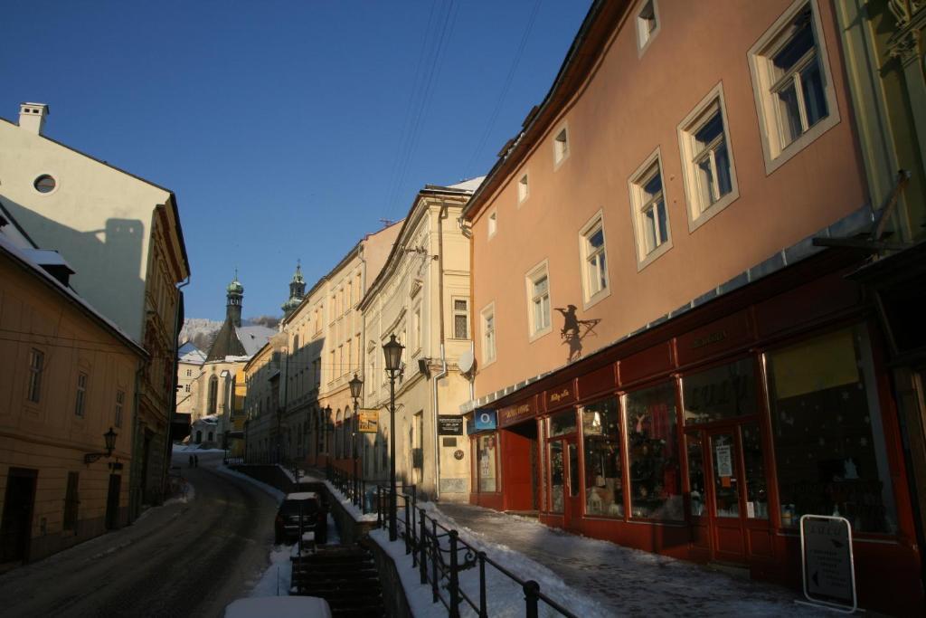 Apartman Na Zlatom Dvore Banska Stiavnica Exterior foto